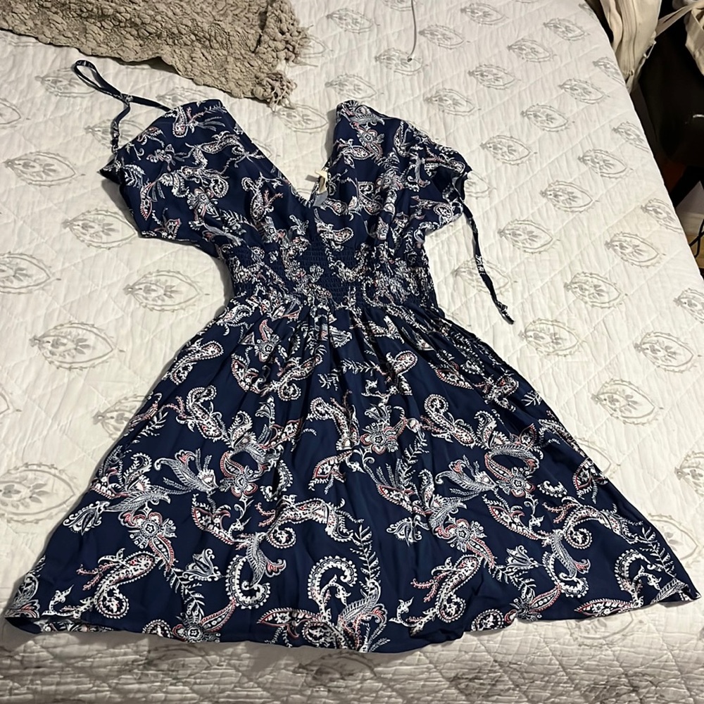 BLUE PATTERNED DRESS